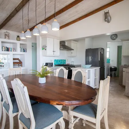 Over The Moon Paternoster Exterior photo