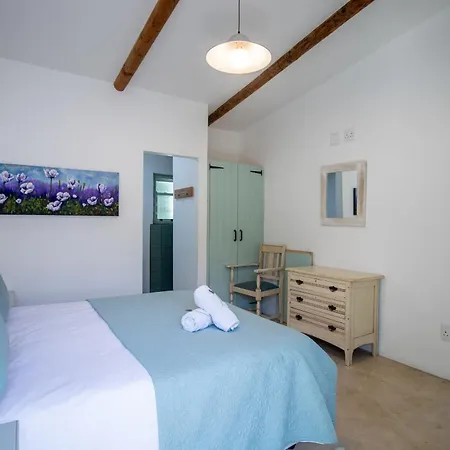 Over The Moon Paternoster Exterior photo